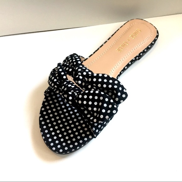LAST TWO! Polka Dot Slip On Mule Flats - Picture 7 of 8